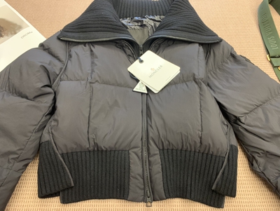 ハイクオリティダウンジャケット素材ディテール